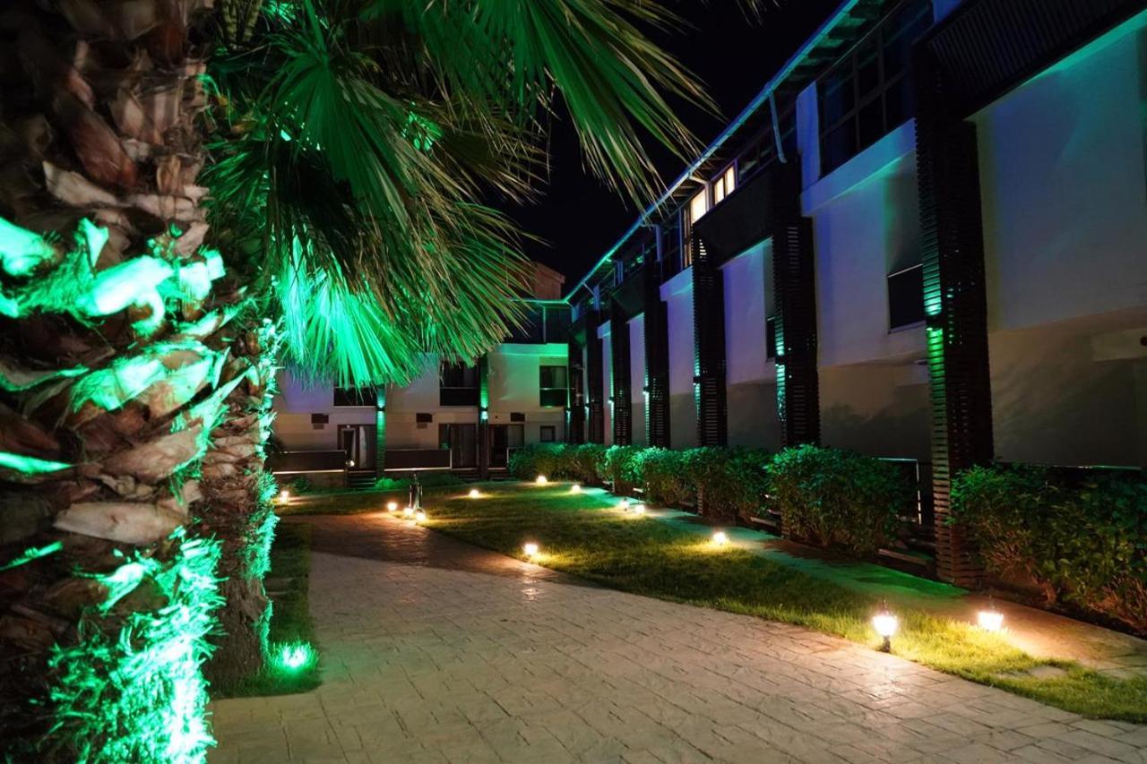 Mad Sea Beach Hotel Karacakoy Exterior foto